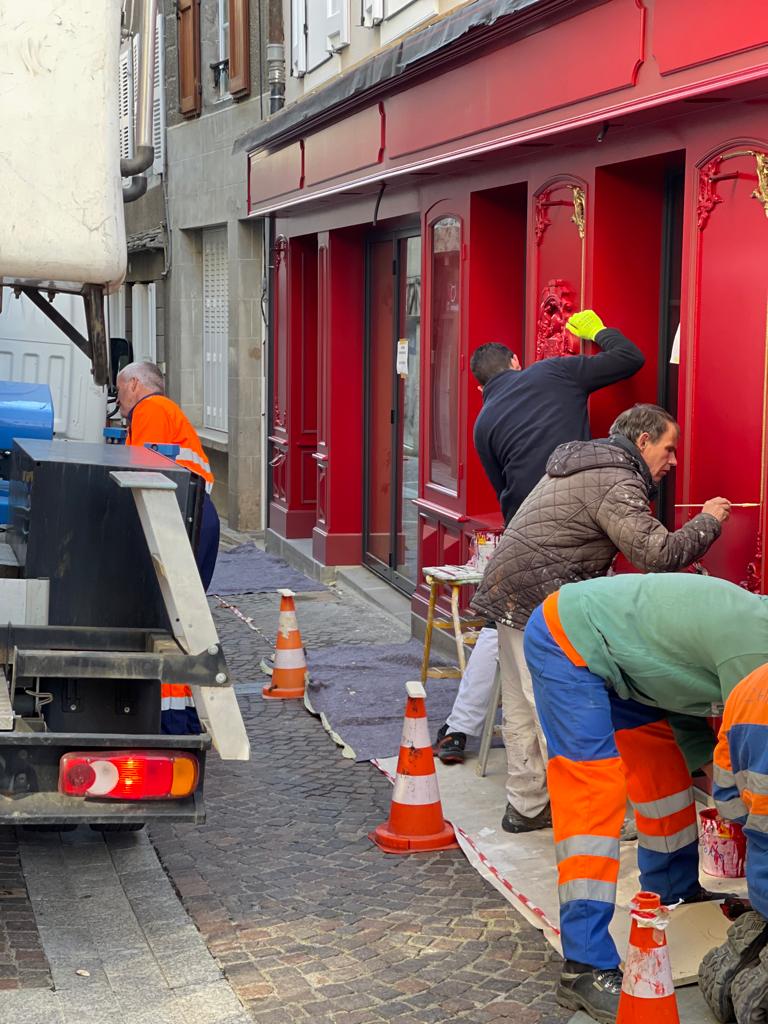 restaurant-chaudes-aigues-cantal-travaux-stephane-chaudesaigues